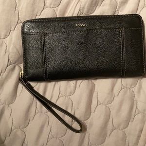 Fossil wallet